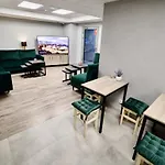 Open Garden Hostel