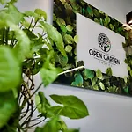 Hostel Open Garden *