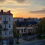 Open Garden Hostel *