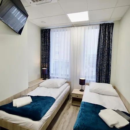 Open Garden Hostel *