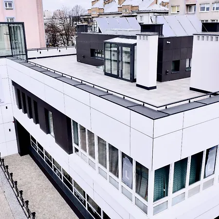 Open Garden Hostel *