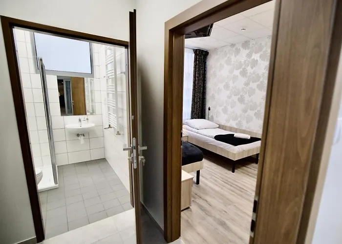 Open Garden Auberge de jeunesse Częstochowa